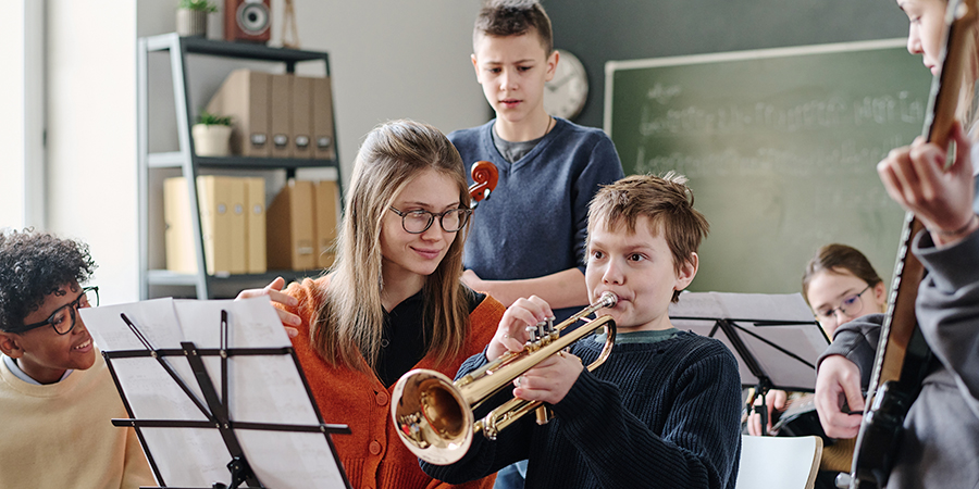 Música fortalece saúde emocional dos adolescentes